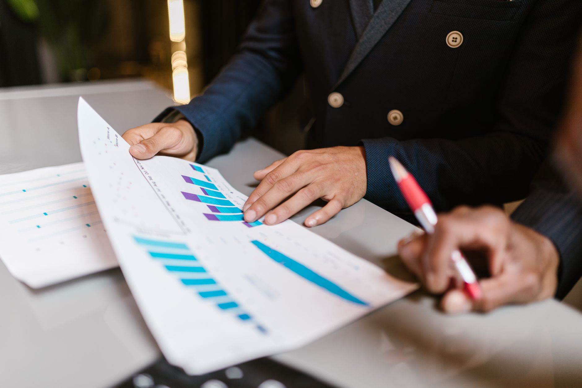 Ilustração sobre Roleta de Leads Automática: Como Distribuir Leads Entre Corretores Sem Perder Nenhum